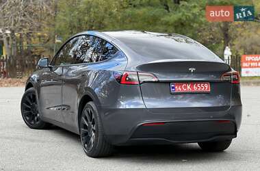 Внедорожник / Кроссовер Tesla Model Y 2021 в 