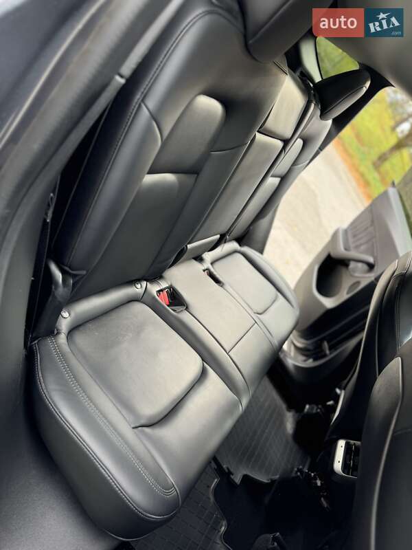 Позашляховик / Кросовер Tesla Model Y 2021 в Трускавці фото 49 Позашляховик / Кросовер Tesla Model Y 2021 в Трускавці