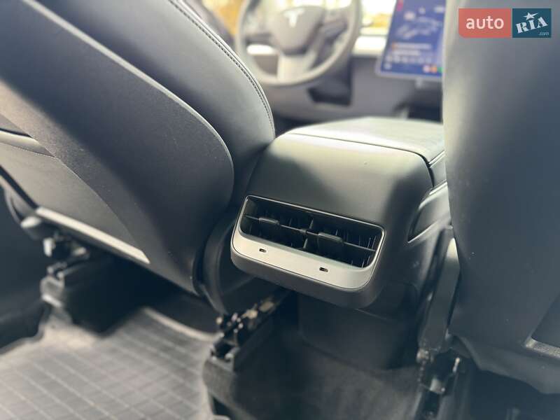 Позашляховик / Кросовер Tesla Model Y 2021 в Трускавці фото 48 Позашляховик / Кросовер Tesla Model Y 2021 в Трускавці