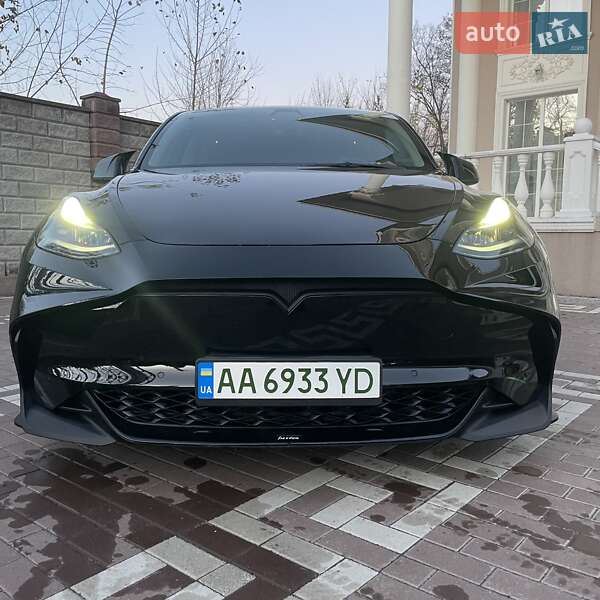 Внедорожник / Кроссовер Tesla Model Y 2022 в Киеве фото 5 Внедорожник / Кроссовер Tesla Model Y 2022 в Киеве