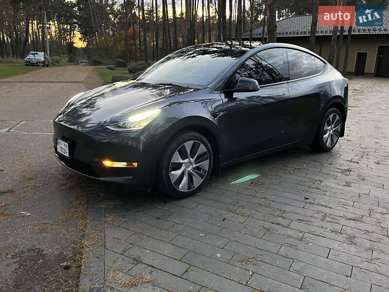 Позашляховик / Кросовер Tesla Model Y 2022 в Житомирі фото 31 Позашляховик / Кросовер Tesla Model Y 2022 в Житомирі