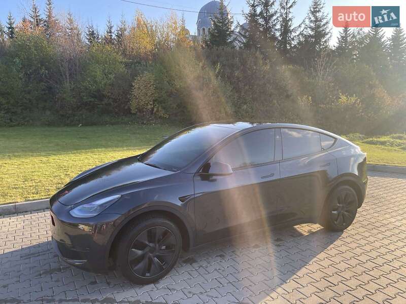 Внедорожник / Кроссовер Tesla Model Y 2024 в Тернополе фото 2 Внедорожник / Кроссовер Tesla Model Y 2024 в Тернополе