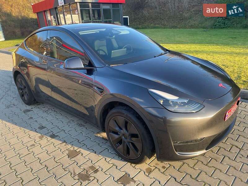 Внедорожник / Кроссовер Tesla Model Y 2024 в Тернополе фото 3 Внедорожник / Кроссовер Tesla Model Y 2024 в Тернополе