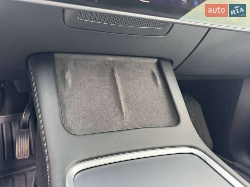 Позашляховик / Кросовер Tesla Model Y 2022 в Стрию