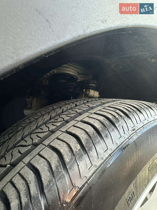 Внедорожник / Кроссовер Tesla Model Y 2023 в Черновцах