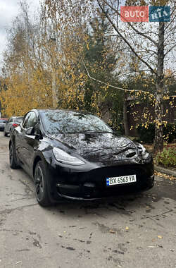 Внедорожник / Кроссовер Tesla Model Y 2022 в Хмельницком