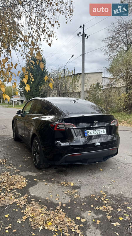 Внедорожник / Кроссовер Tesla Model Y 2022 в Хмельницком