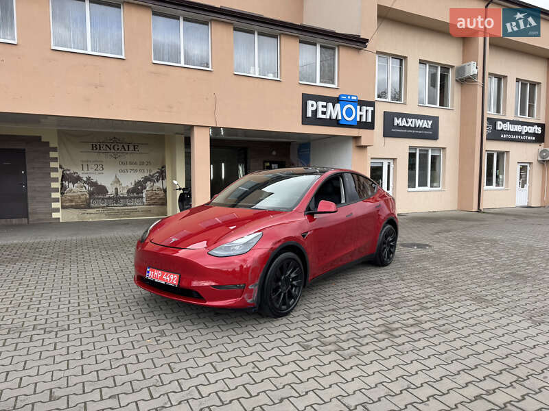 Tesla Model Y 2021 Tesla Model Y 2021