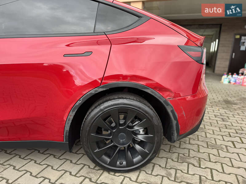 Позашляховик / Кросовер Tesla Model Y 2021 в Луцьку
