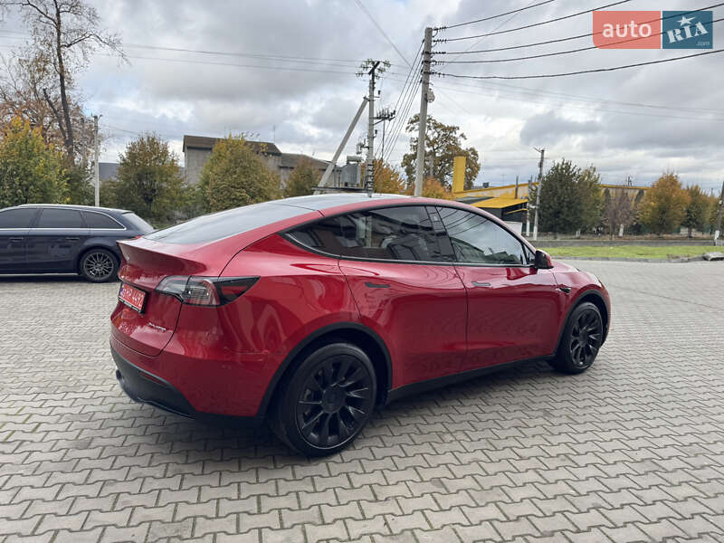 Позашляховик / Кросовер Tesla Model Y 2021 в Луцьку