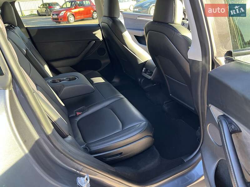 Внедорожник / Кроссовер Tesla Model Y 2023 в Луцке фото 20 Внедорожник / Кроссовер Tesla Model Y 2023 в Луцке