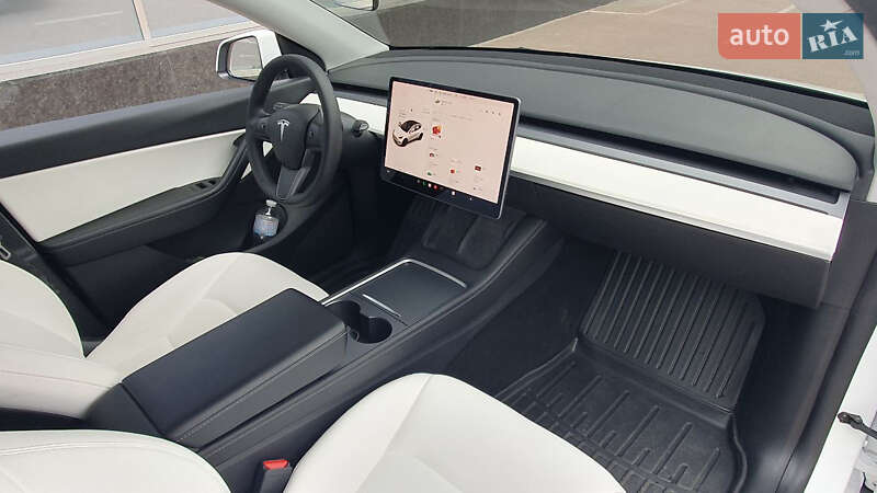Внедорожник / Кроссовер Tesla Model Y 2021 в Киеве фото 7 Внедорожник / Кроссовер Tesla Model Y 2021 в Киеве