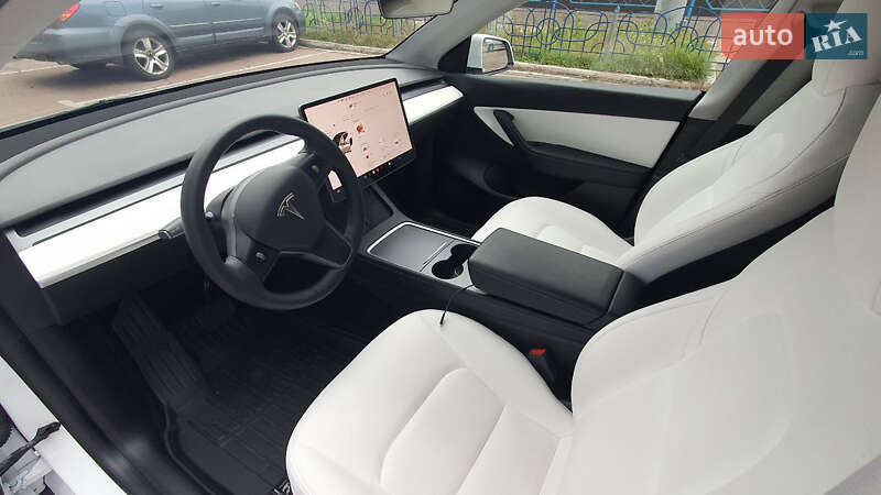 Внедорожник / Кроссовер Tesla Model Y 2021 в Киеве фото 12 Внедорожник / Кроссовер Tesla Model Y 2021 в Киеве