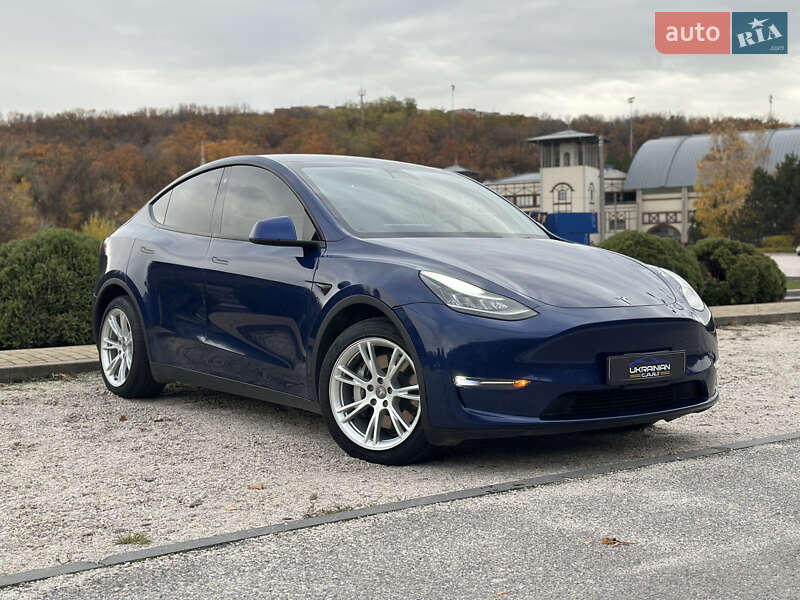 Внедорожник / Кроссовер Tesla Model Y 2020 в Днепре