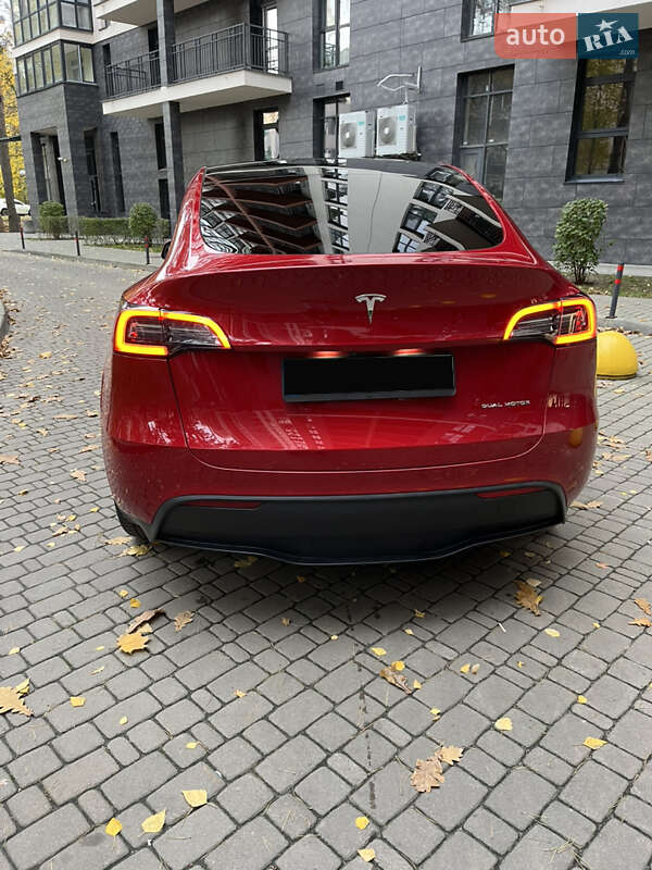 Внедорожник / Кроссовер Tesla Model Y 2022 в Броварах