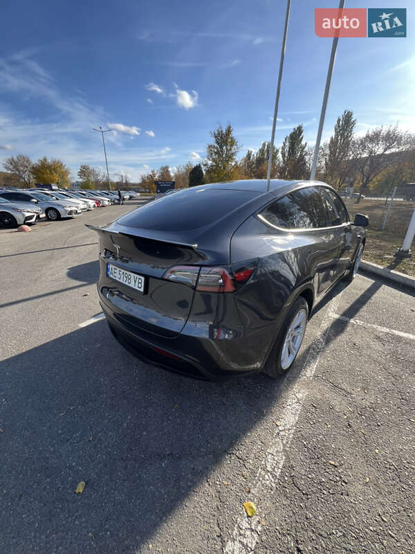 Внедорожник / Кроссовер Tesla Model Y 2024 в Днепре фото 3 Внедорожник / Кроссовер Tesla Model Y 2024 в Днепре