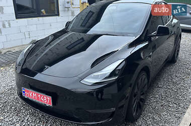 Позашляховик / Кросовер Tesla Model Y 2024 в Вінниці