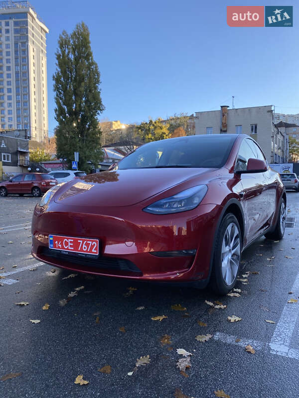 Внедорожник / Кроссовер Tesla Model Y 2024 в Киеве фото 5 Внедорожник / Кроссовер Tesla Model Y 2024 в Киеве