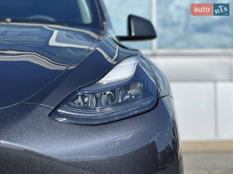 Позашляховик / Кросовер Tesla Model Y 2024 в Києві фото 7 Позашляховик / Кросовер Tesla Model Y 2024 в Києві