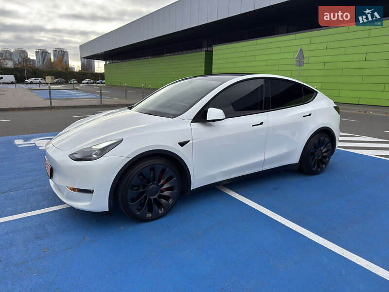 Позашляховик / Кросовер Tesla Model Y 2022 в Києві фото Позашляховик / Кросовер Tesla Model Y 2022 в Києві