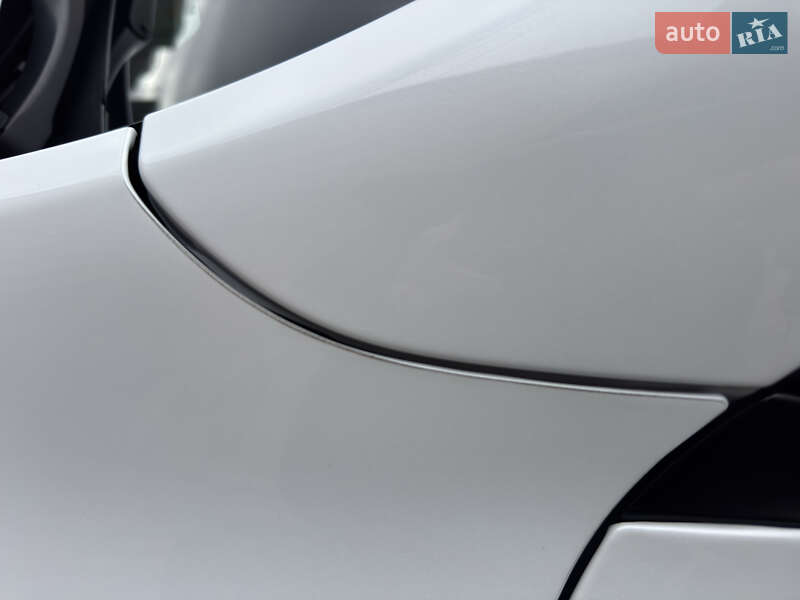 Позашляховик / Кросовер Tesla Model Y 2022 в Києві фото 34 Позашляховик / Кросовер Tesla Model Y 2022 в Києві