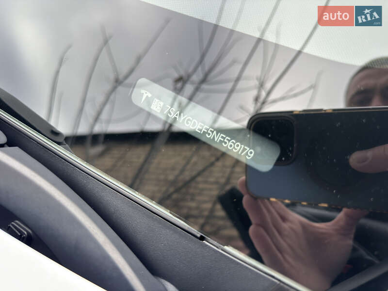 Позашляховик / Кросовер Tesla Model Y 2022 в Києві фото 36 Позашляховик / Кросовер Tesla Model Y 2022 в Києві