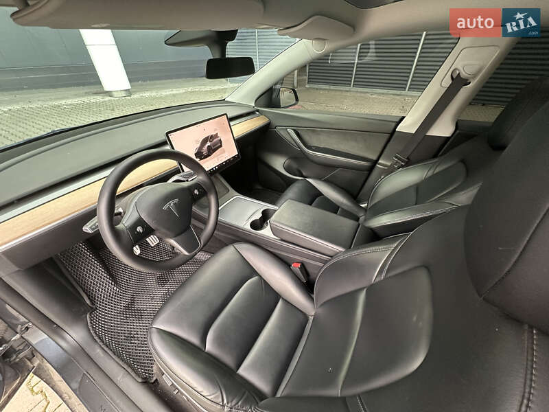Позашляховик / Кросовер Tesla Model Y 2022 в Києві фото 20 Позашляховик / Кросовер Tesla Model Y 2022 в Києві