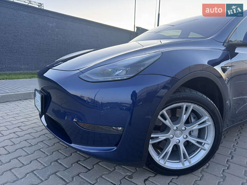 Позашляховик / Кросовер Tesla Model Y 2021 в Івано-Франківську фото 13 Позашляховик / Кросовер Tesla Model Y 2021 в Івано-Франківську