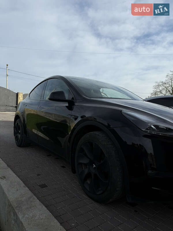 Позашляховик / Кросовер Tesla Model Y 2023 в Хоросткові фото 3 Позашляховик / Кросовер Tesla Model Y 2023 в Хоросткові