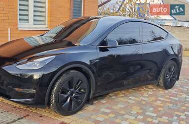 Внедорожник / Кроссовер Tesla Model Y 2024 в Киеве