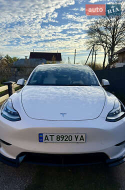 Позашляховик / Кросовер Tesla Model Y 2021 в Івано-Франківську
