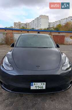 Позашляховик / Кросовер Tesla Model Y 2024 в Фастові