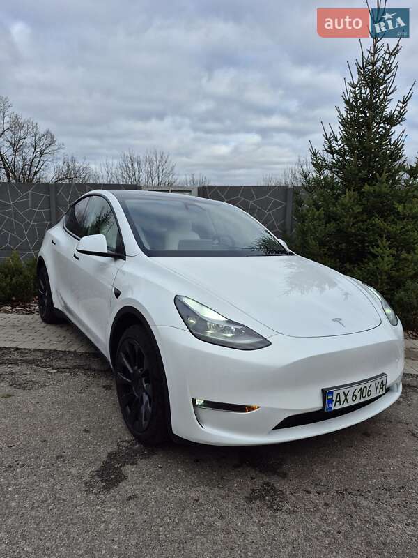 Внедорожник / Кроссовер Tesla Model Y 2024 в Харькове
