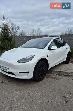 Позашляховик / Кросовер Tesla Model Y 2024 в Харкові