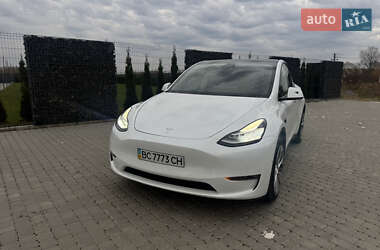 Внедорожник / Кроссовер Tesla Model Y 2020 в Львове