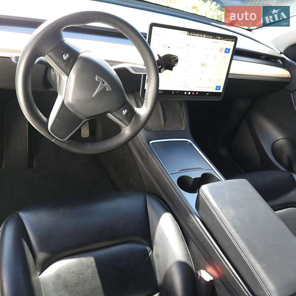 Внедорожник / Кроссовер Tesla Model Y 2022 в Луцке фото 6 Внедорожник / Кроссовер Tesla Model Y 2022 в Луцке