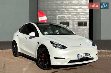 Позашляховик / Кросовер Tesla Model Y 2021 в Києві