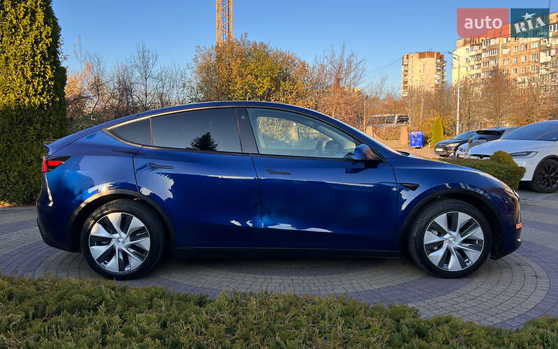 Позашляховик / Кросовер Tesla Model Y 2021 в Львові фото 8 Позашляховик / Кросовер Tesla Model Y 2021 в Львові