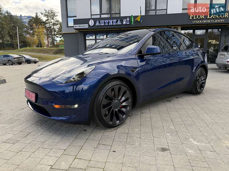 Позашляховик / Кросовер Tesla Model Y 2021 в Львові фото 5 Позашляховик / Кросовер Tesla Model Y 2021 в Львові