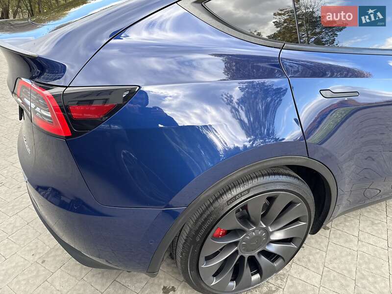 Позашляховик / Кросовер Tesla Model Y 2021 в Львові фото 21 Позашляховик / Кросовер Tesla Model Y 2021 в Львові