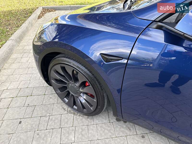 Позашляховик / Кросовер Tesla Model Y 2021 в Львові фото 26 Позашляховик / Кросовер Tesla Model Y 2021 в Львові