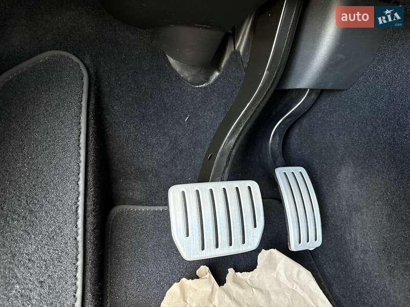 Позашляховик / Кросовер Tesla Model Y 2021 в Львові фото 50 Позашляховик / Кросовер Tesla Model Y 2021 в Львові