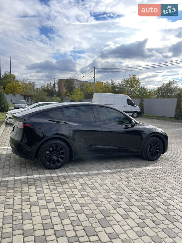 Внедорожник / Кроссовер Tesla Model Y 2022 в Ивано-Франковске фото 18 Внедорожник / Кроссовер Tesla Model Y 2022 в Ивано-Франковске