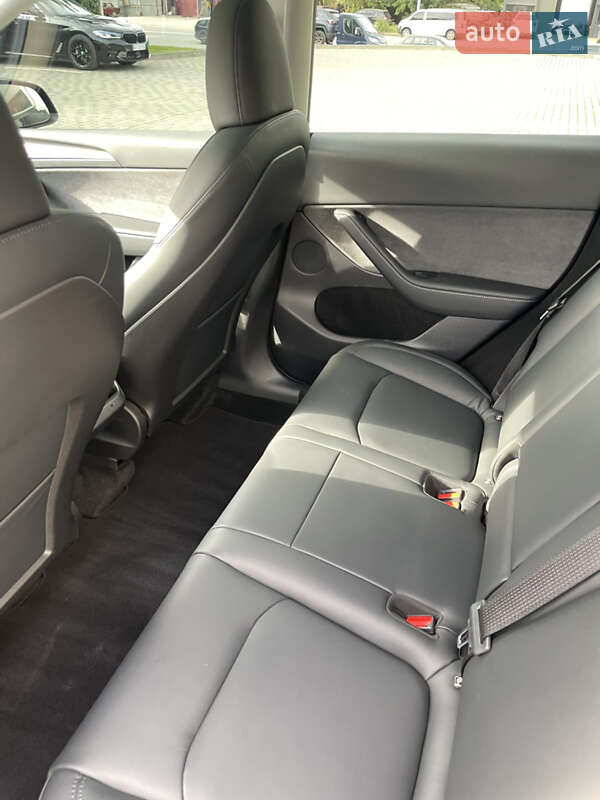 Внедорожник / Кроссовер Tesla Model Y 2022 в Ивано-Франковске фото 26 Внедорожник / Кроссовер Tesla Model Y 2022 в Ивано-Франковске