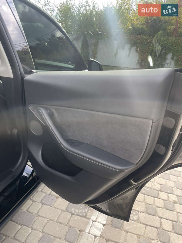 Внедорожник / Кроссовер Tesla Model Y 2022 в Ивано-Франковске фото 33 Внедорожник / Кроссовер Tesla Model Y 2022 в Ивано-Франковске