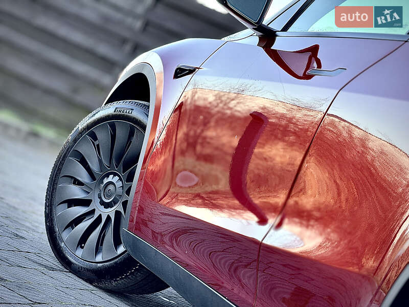 Позашляховик / Кросовер Tesla Model Y 2025 в Стрию