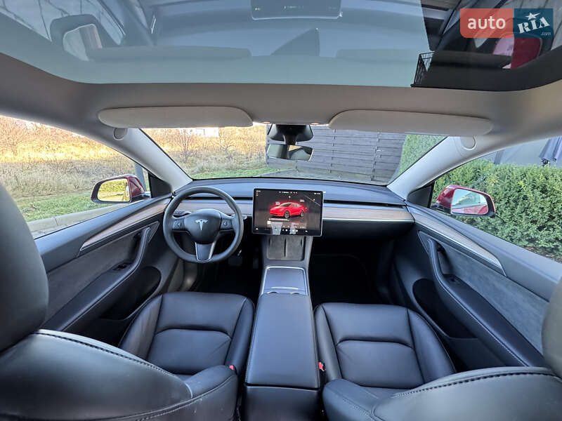 Позашляховик / Кросовер Tesla Model Y 2025 в Стрию