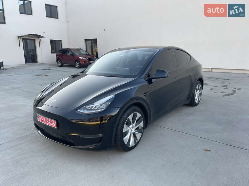 Позашляховик / Кросовер Tesla Model Y 2021 в Луцьку фото 2 Позашляховик / Кросовер Tesla Model Y 2021 в Луцьку