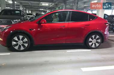 Позашляховик / Кросовер Tesla Model Y 2021 в Києві