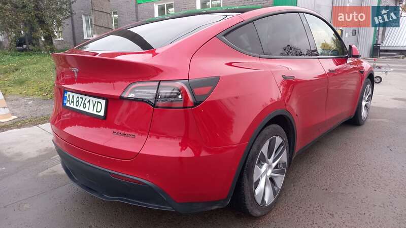 Позашляховик / Кросовер Tesla Model Y 2021 в Києві